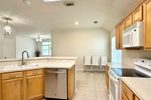 5610 Gaffney Ln, Houston, TX 77084 - Photo 9