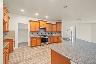 15623 Harris Canyon Ln, Cypress, TX 77429 - Photo 11