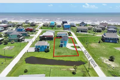 928 Olive Drive, Crystal Beach, TX 77650 - Photo 7