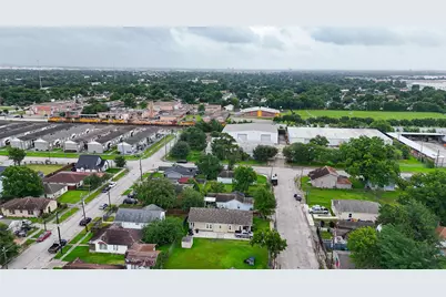 5537 Margarita Street, Houston, TX 77020 - Photo 27