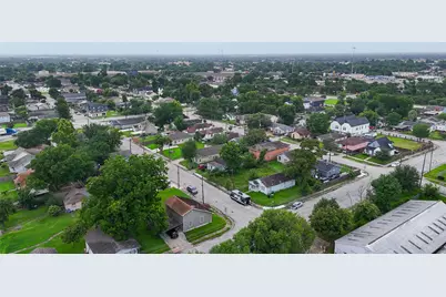 5537 Margarita Street, Houston, TX 77020 - Photo 33