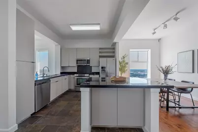 3505 Sage Road #2210, Houston, TX 77056 - Photo 11