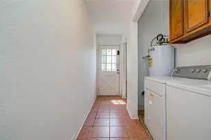 1311 Town Cir, Baytown, TX 77520 - Photo 19