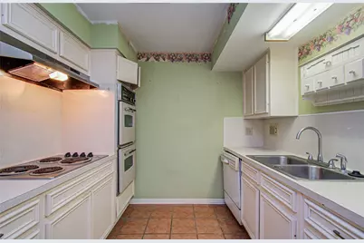 1311 Town Circle #4, Baytown, TX 77520 - Photo 7