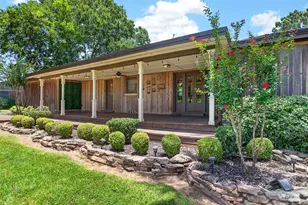 139 S Grace St, Crockett, TX 75835 - Photo 21