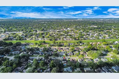 6827 La Puente Drive, Houston, TX 77083 - Photo 39