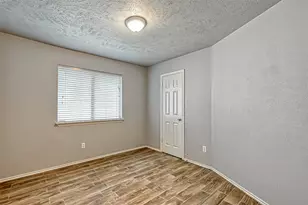 2235 Sentinal Oaks St, Sugar Land, TX 77478 - Photo 19