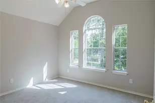 119 S Merryweather Cir, The Woodlands, TX 77384 - Photo 11