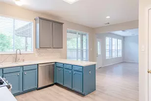 119 S Merryweather Cir, The Woodlands, TX 77384 - Photo 9