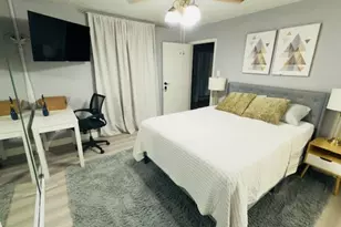 2750 Holly Hall St, Houston, TX 77054 - Photo 17