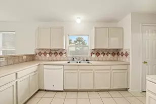 19130 Edens Dawn Dr, Tomball, TX 77375 - Photo 11