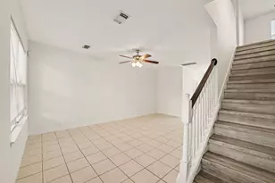 19130 Edens Dawn Dr, Tomball, TX 77375 - Photo 3