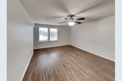 10200 Red Fern Court, Conroe, TX 77385 - Photo 11