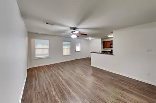 10200 Red Fern Ct, Conroe, TX 77385 - Photo 7