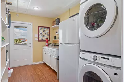 876 Kahla Drive, Crystal Beach, TX 77650 - Photo 23