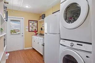 876 Kahla Dr, Port Bolivar, TX 77650 - Photo 23