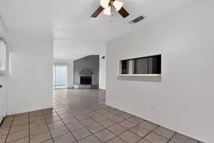 8151 Misty Ridge Ln, Houston, TX 77071 - Photo 11