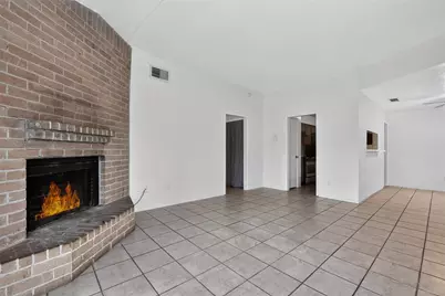 8151 Misty Ridge Lane, Houston, TX 77071 - Photo 5