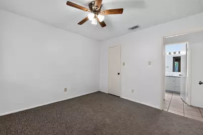 8151 Misty Ridge Lane, Houston, TX 77071 - Photo 25