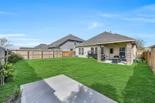 214 Brookwood Park Ln, Dickinson, TX 77539 - Photo 25