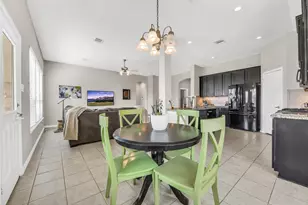 214 Brookwood Park Ln, Dickinson, TX 77539 - Photo 13