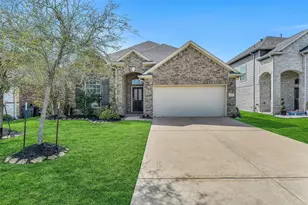 214 Brookwood Park Ln, Dickinson, TX 77539 - Photo 1