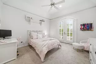 10 E Majestic Woods Pl, The Woodlands, TX 77382 - Photo 31
