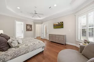 10 E Majestic Woods Pl, The Woodlands, TX 77382 - Photo 23