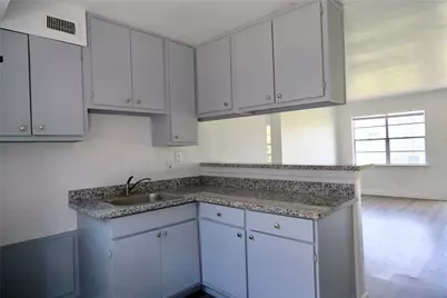 5602 Market Street #11, Houston, TX 77020 - Photo 25