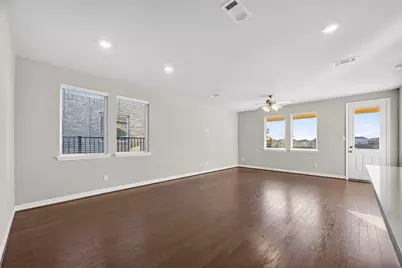 2131 Islawild Way, La Marque, TX 77568 - Photo 3