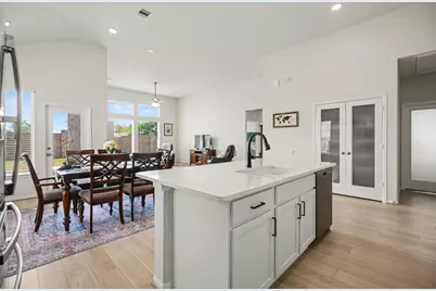 2214 Lierna Drive, La Marque, TX 77568 - Photo 7