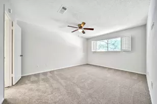 7846 Kendalia Dr, Houston, TX 77036 - Photo 13