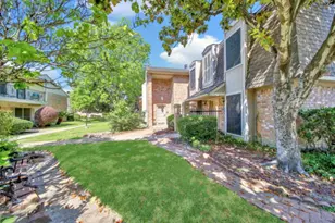 7846 Kendalia Dr, Houston, TX 77036 - Photo 3