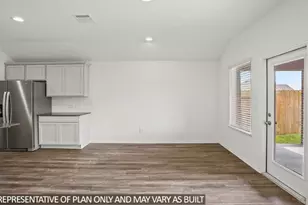 120 Rustic Crk Ct, Dayton, TX 77535 - Photo 5