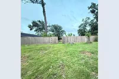 3115 Lazy Pine Lane, La Porte, TX 77571 - Photo 3