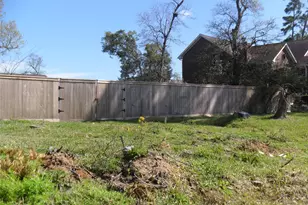 3115 Lazy Pine Ln, La Porte, TX 77571 - Photo 1