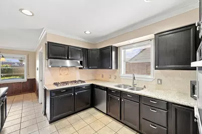 7823 Twin Hills Drive, Houston, TX 77071 - Photo 19