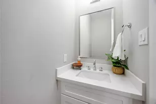 2611 Huntington Creek Ln, Houston, TX 77093 - Photo 11