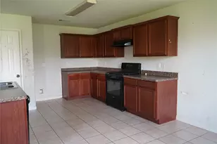 9430 Peridot Green Dr, Rosharon, TX 77583 - Photo 5