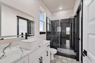 447 Sunset Trail, Angleton, TX 77515 - Photo 9