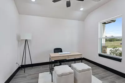 447 Sunset Trail, Angleton, TX 77515 - Photo 5