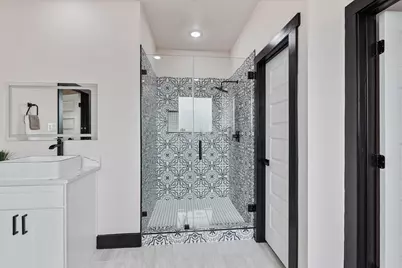 447 Sunset Trail, Angleton, TX 77515 - Photo 27