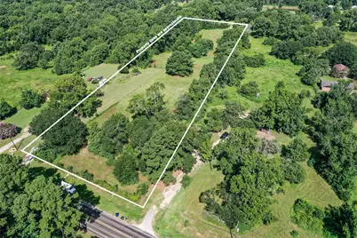 3722 Montgomery Rd, Huntsville, TX 77340 - Photo 1