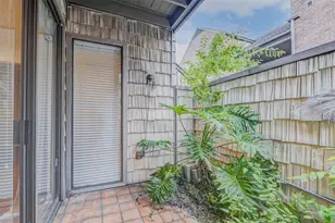 2829 Timmons Ln, Houston, TX 77027 - Photo 19