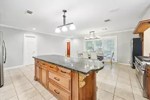 718 Garden Oaks Blvd, Houston, TX 77018 - Photo 15