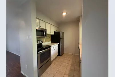 3300 Pebblebrook Drive #108, Seabrook, TX 77586 - Photo 11