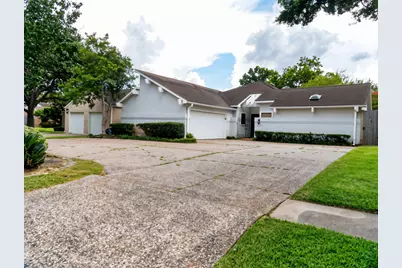 12107 Carriage Hill Drive, Houston, TX 77077 - Photo 3