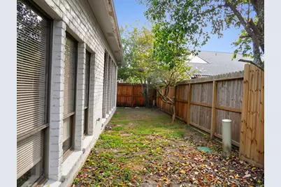 12107 Carriage Hill Drive, Houston, TX 77077 - Photo 29