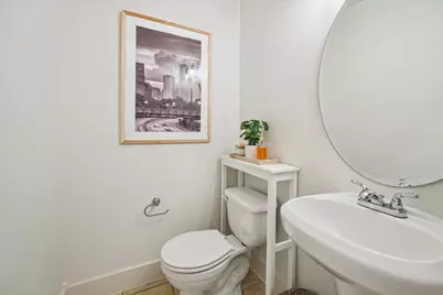 1915 Bradshaw Street, Houston, TX 77008 - Photo 15