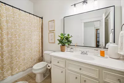 1915 Bradshaw Street, Houston, TX 77008 - Photo 23